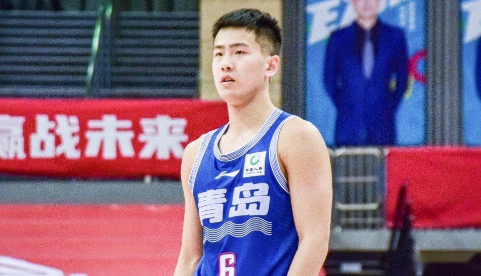 西蒙尼以一