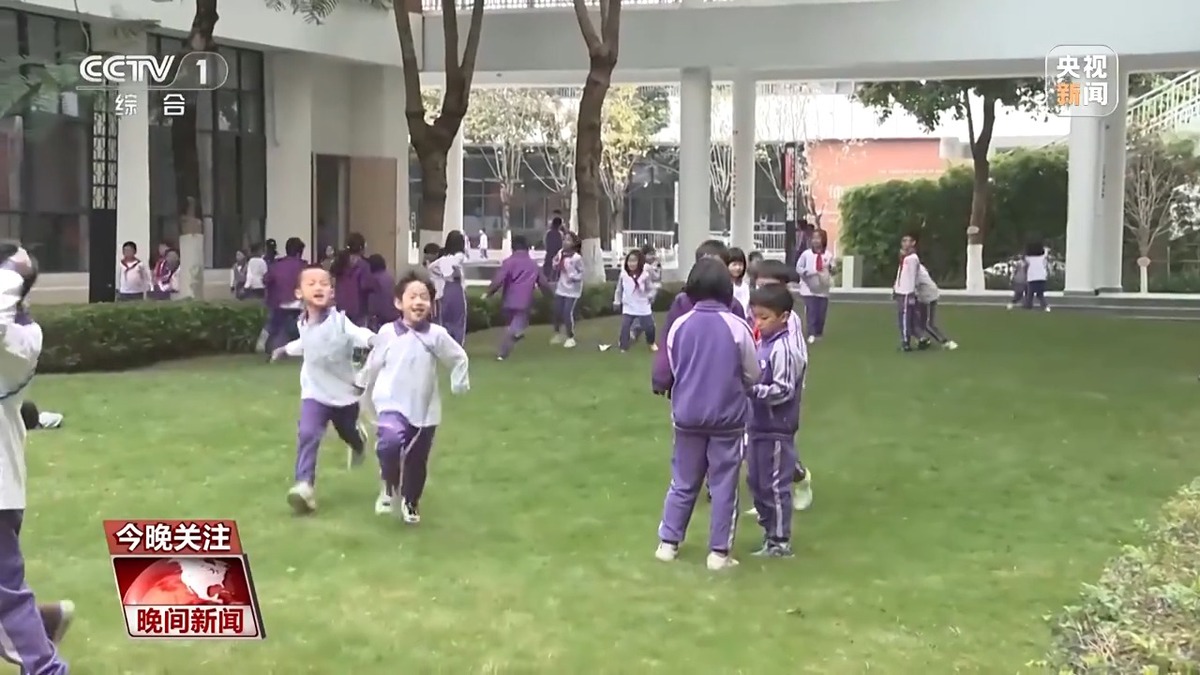 球员们在比
